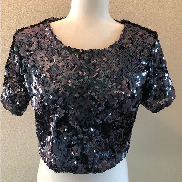 Forever 21 L Cropped Blue Sequin Evening Club Holiday Sexy Short Sleeve Top - Picture 2 of 7